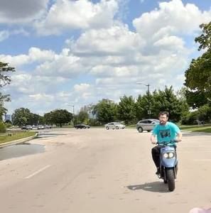 Meet your Posher, Carl